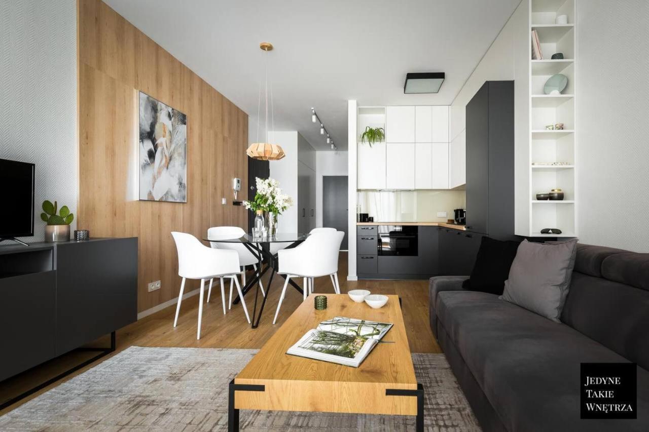 ורשה Luxury Apartments Mennica Residence With Parking מראה חיצוני תמונה