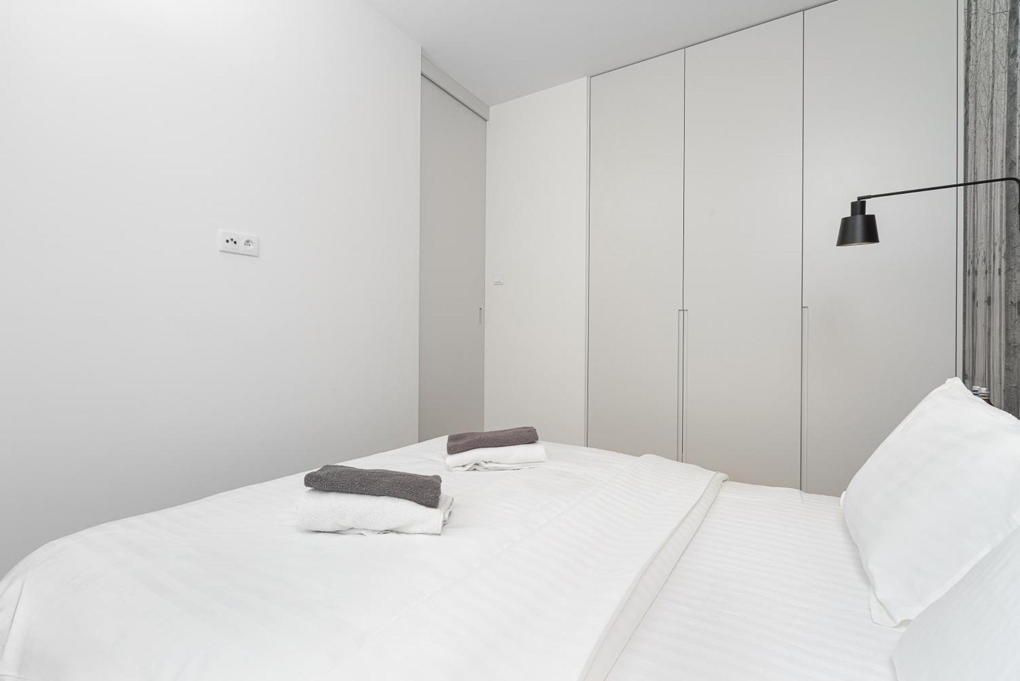 ורשה Luxury Apartments Mennica Residence With Parking מראה חיצוני תמונה
